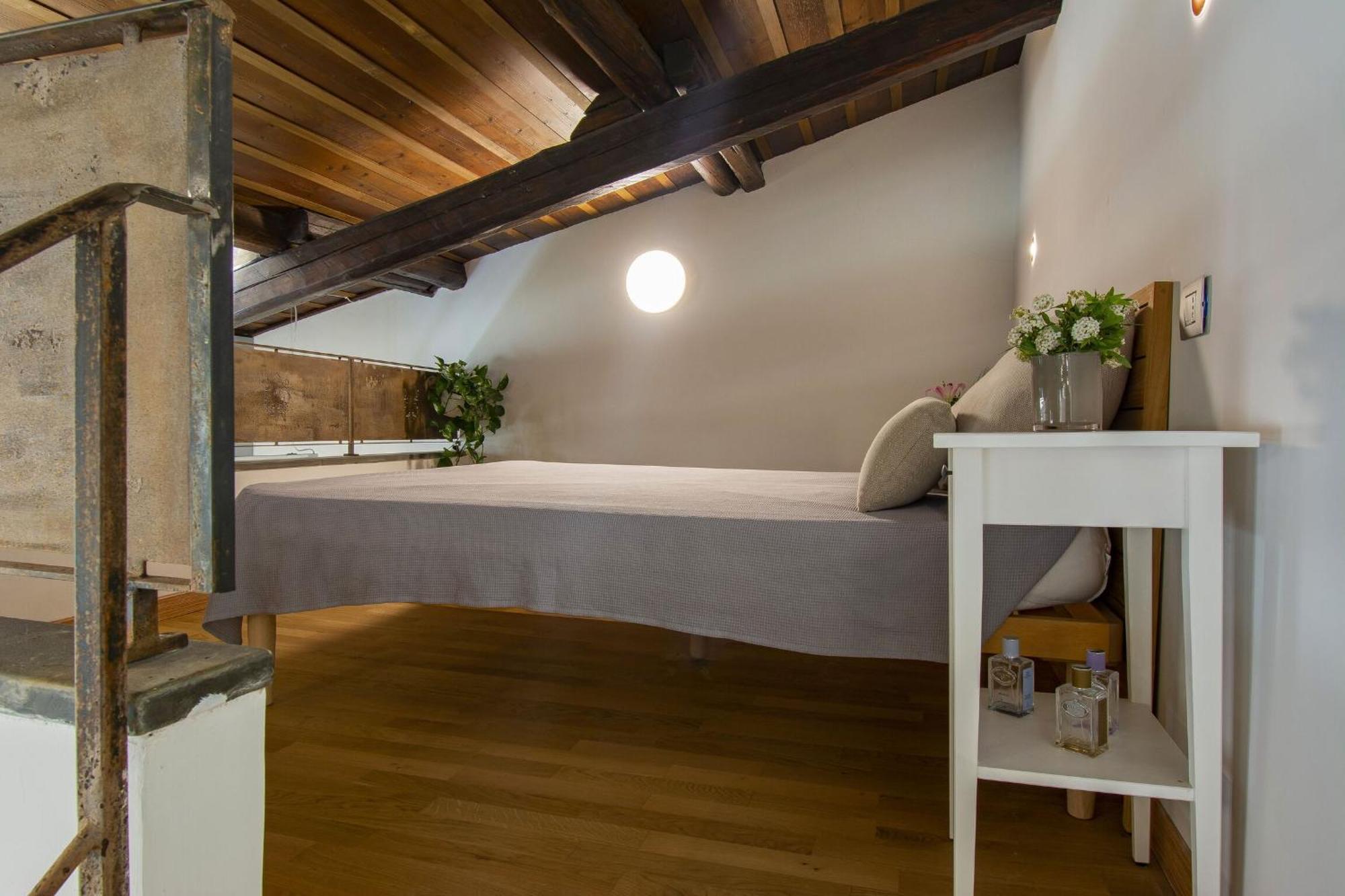 Apartamento Toscanelli 10 *
